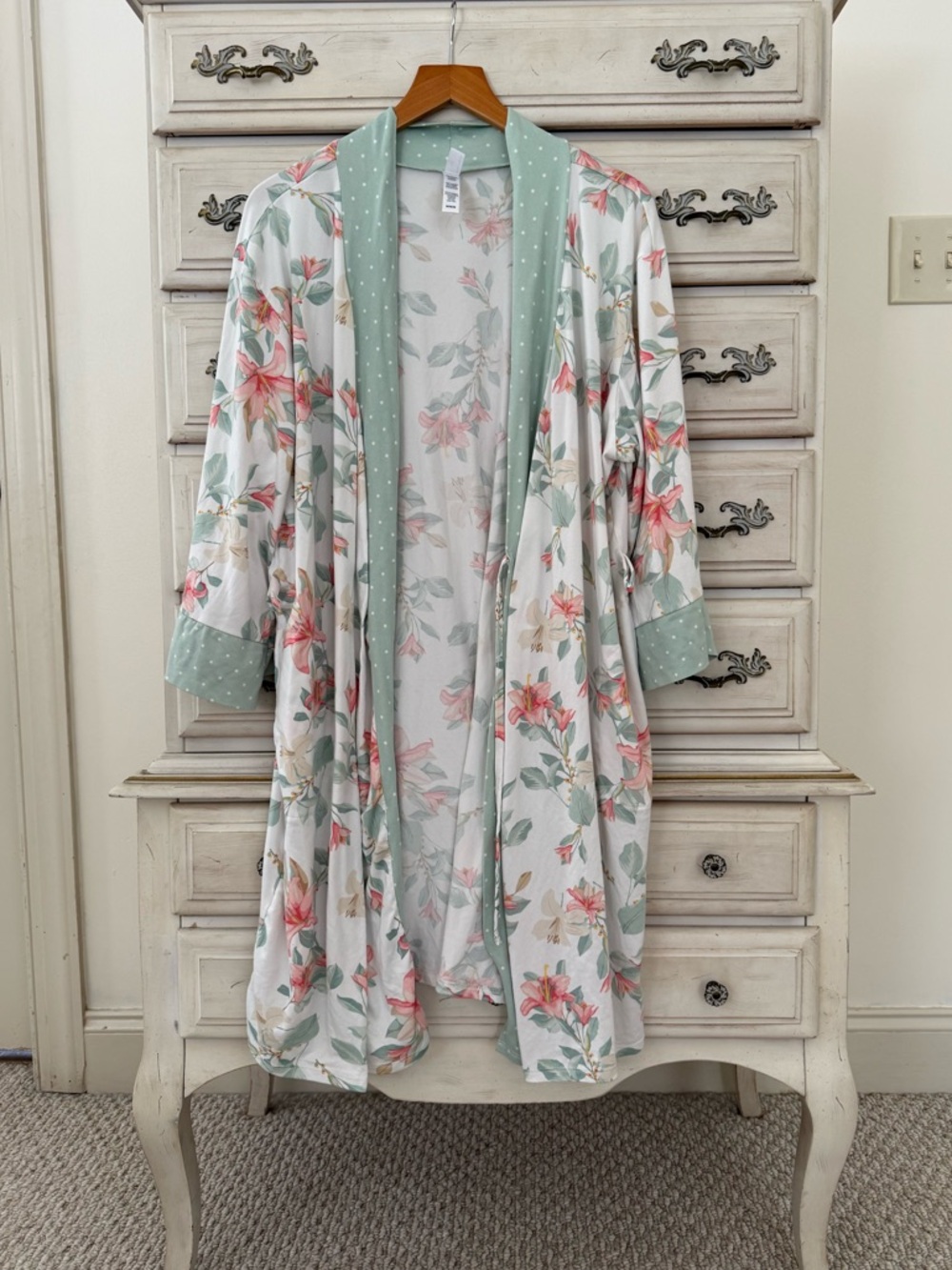 Flora Nikrooz Floral Robe Pajama Set - Picture 3 of 9